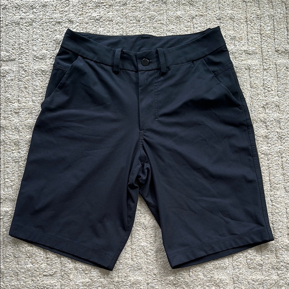 Lululemon Men's Black ABC Shorts